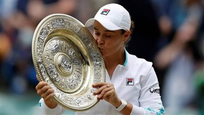 الأسترالية أشلي بارتي تتوج بلقب (ويمبلدون) للتنس