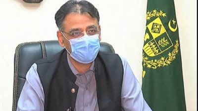 باكستان تدرس تبني إجراءات احترازية جديدة للحد من ارتفاع إصابات كورونا