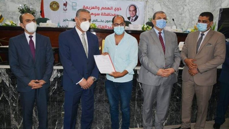 وزير القوى العاملة