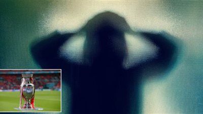 عاجل| تصاعد العنف المنزلي بعد هزيمة إنجلترا..والمتفرجون يمرون  بـ