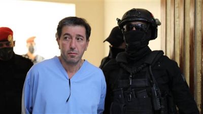 الأردن: السجن 15 سنة لباسم عوض الله والشريف حسن في 