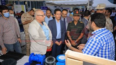 معرض للشركات الوطنية المتخصصة فى تجهيزات الجامعات الأهلية بالعبور