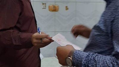 تحرير ٢٠ محضرا لعدم ارتداء الكمامات ومصادرة الشيشة فى حملة بالبحيرة