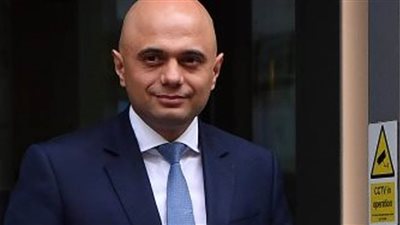 بريطانيا تنتهي من تلقيح ثلثي البالغين ضد فيروس 