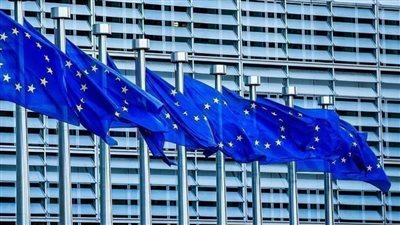 دول الاتحاد الأوروبي توافق على 12 خطة للتعافي من الوباء