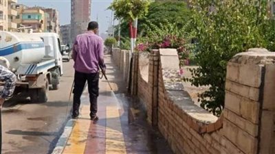 تكثيف حملات النظافة والتطهير بشوارع المحافظة استعدادا لعيد الأضحى 