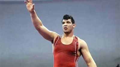 عبد اللطيف منيع لاعب المصارعة يهاجم الاتحاد قبل الأولمبياد