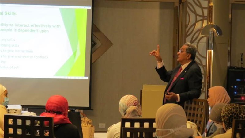 تدريب أطباء وصيادلة