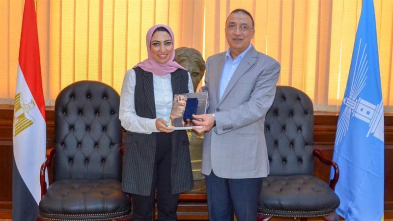 محافظ الإسكندرية