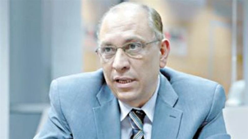 الدكتور طارق توفيق