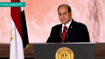 عاجل| السيسي: انحزت والجيش المصري بشكل مطلق لإرادة شعبنا العظيم