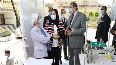 وزيرتا البيئة والتضامن تشيدان بوحدات التدريب المتنقلة بالقوى العاملة