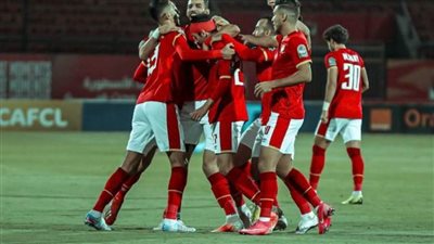 تعرف على معلق مباراة الأهلي وكايزر تشفيز في نهائي دوري الأبطال