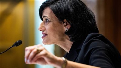 مسؤولة صحية أمريكية: بلادنا في خضم جائحة غير المطعمين ضد كورونا