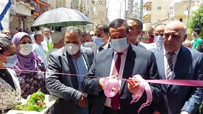 محافظ البحيرة يفتتح معرض السلع الغذائية واللحوم بالأسعار المخفضة بأبو حمص