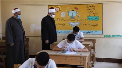 رئيس المعاهد الأزهرية يتفقد لجان الثانوية بكفر الشيخ