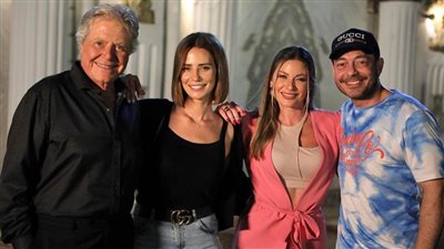 حسين فهمي وإيمان العاصي وأحمد زاهر في كواليس فارس 