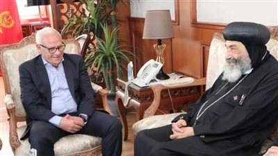  الأنبا تادرس يهنئ محافظ بورسعيد بعبد الأضحى المبارك
