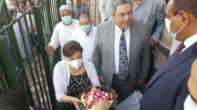 الدكتور بشارة وزوجته