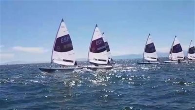 شاهد.. نجما الشراع المصري يخوضان تدريبهما الأول في طوكيو