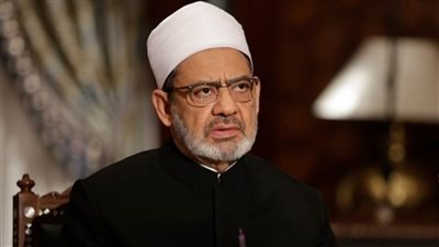 شيخ الأزهر يعزي الملك سلمان في وفاة الأميرة نوف بنت خالد