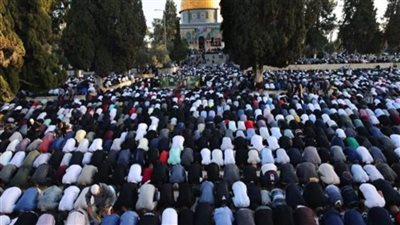 أكثر من 100 ألف مصل يؤدون صلاة عيد الأضحى بالمسجد الأقصى