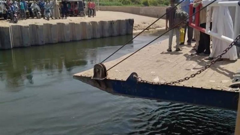 العبارة النهرية بمدينة