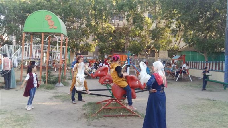 أثناء إستقلال الأطفال