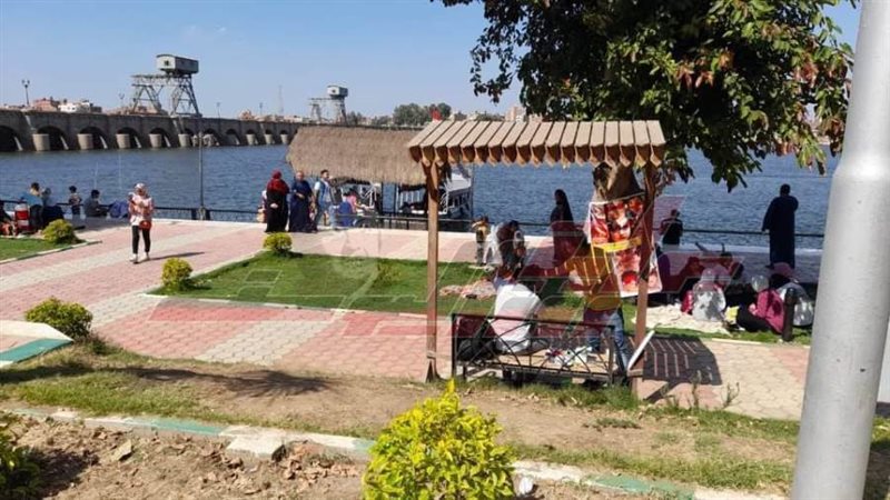 احتفالات المواطنين