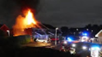 عاجل| انفجار صاعقة من السماء في منزل  (فيديو)