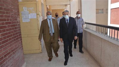  محافظ المنيا يتابع سير امتحانات الثانوية العامة بعدد من اللجان