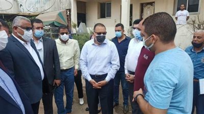 محافظ الشرقية يُفاجئ موقف الزقازيق العمومي 