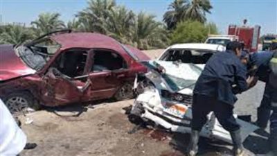 إصابة 4 أشخاص في تصادم سيارتين بالصحراوي الشرقي بسوهاج