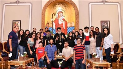  أبناء كنيسة الملاك هوويل بنيوجيرسي في ضيافة البابا تواضروس