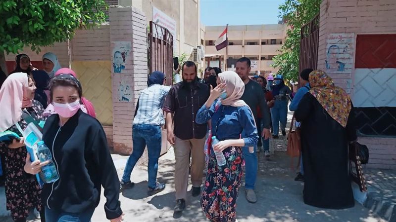 خروج طلاب الثانوية