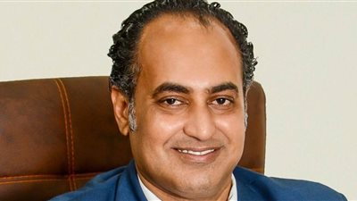 عبدالرحيم كمال: قرارات الرئيس التونسي انتصارًا للديمقراطية وانحياز لصوت الشعب