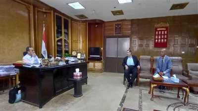  محافظ شمال سيناء يعتمد مواعيد امتحانات الدور الثانى ويستقبل مدير المدرسة اليابانية  