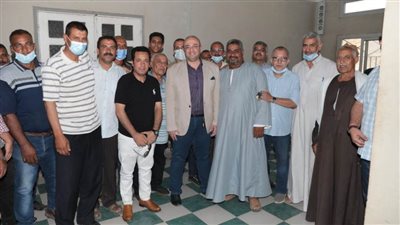 1600 مشروع لـ