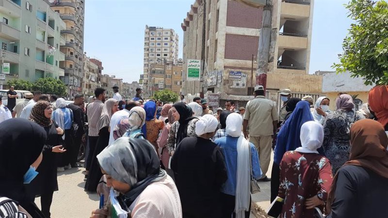 طالبات الثانوية العامة