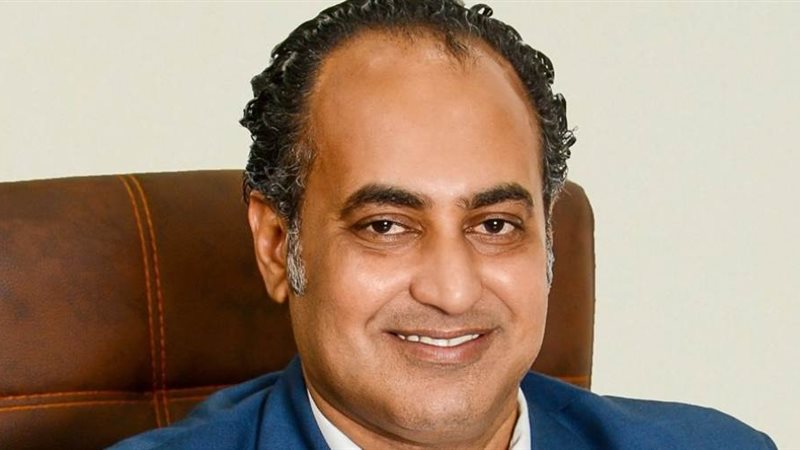 النائب عبدالرحيم