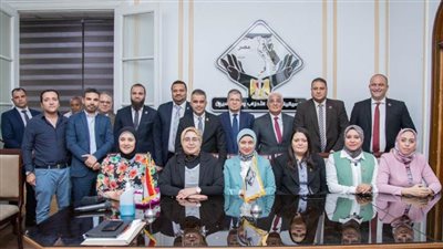 رئيس الهيئة القومية للتأمين الاجتماعي داخل تنسيقية شباب الأحزاب والسياسيين