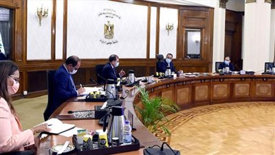 رئيس الوزراء يستعرض أداء موازنة الهيئة المصرية العامة للبترول للعام المالي الماضي