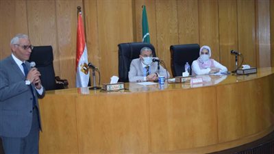 محافظ المنيا: نهدف لنشر ثقافة العمل الحر والمشروعات بقرى حياة كريمة  