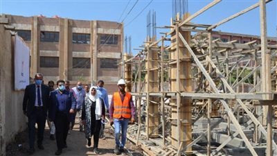 6 مجمعات خدمية و22 فصلا دراسيا جديدا مشروعات 