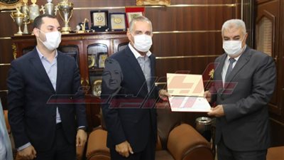 محافظ كفر الشيخ يهنئ اللواء 