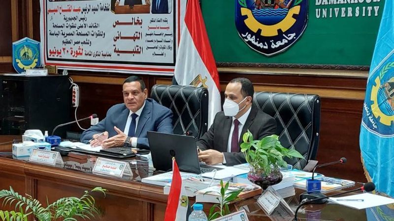 محافظ البحيرة ورئيس