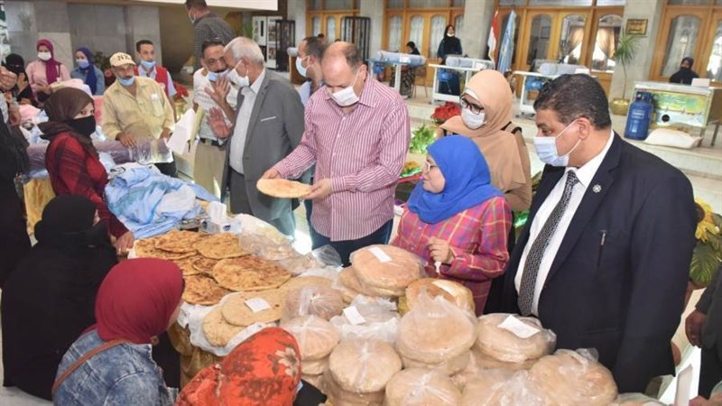 جانب من اعمال التوزيع