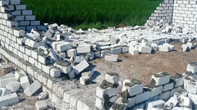 إزالة 5 حالات تعدٍ على الأراضي الزراعية بالبحيرة