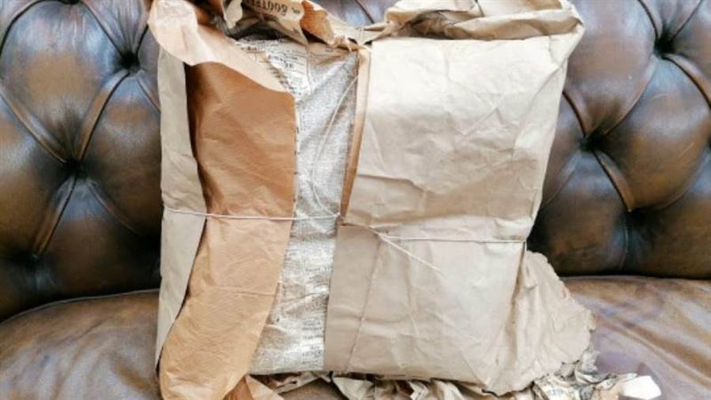 طرد عمره 70 عاما