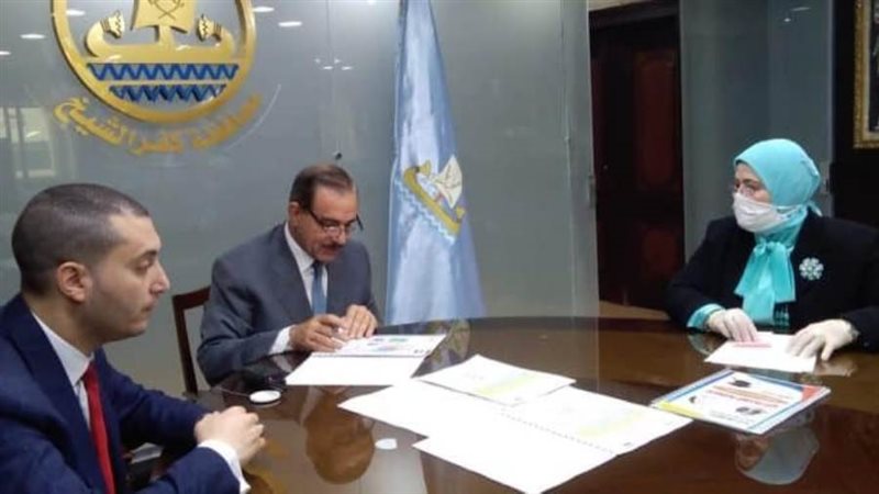 محافظ كفرالشيخ ووكيلة